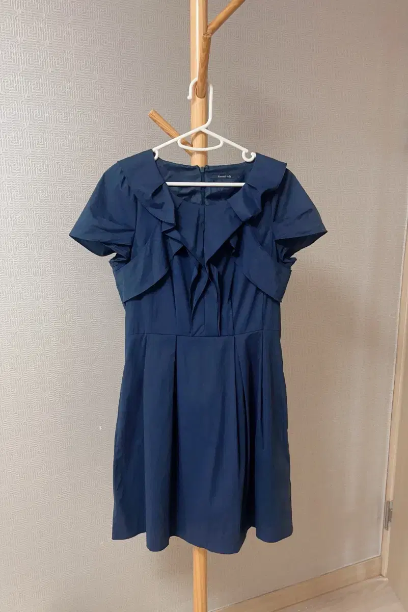 KENNETH LADY | 케네스레이디 [Kenneth Lady] Mioz Midi